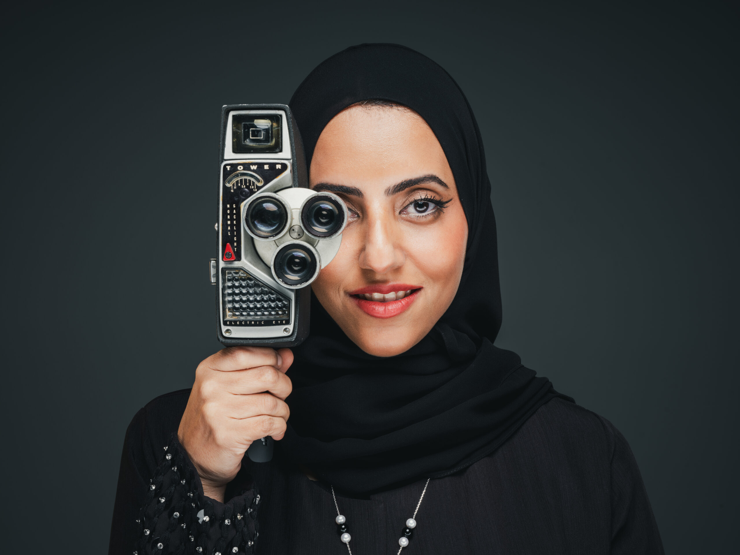 الشيخة جواهر بنت عبد الله القاسمي : رسالتي هي تعزيز حضور الثقافة والفن بين الشباب
