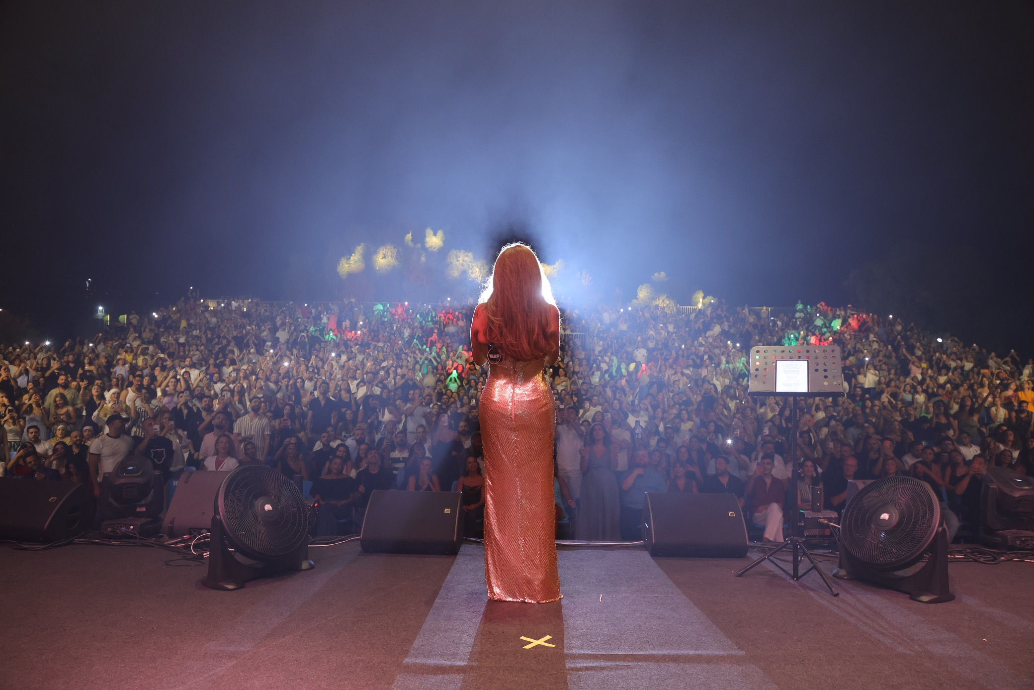 إليسا تحّول أعياد بيروت إلى مساحة نابضة بالفرح
